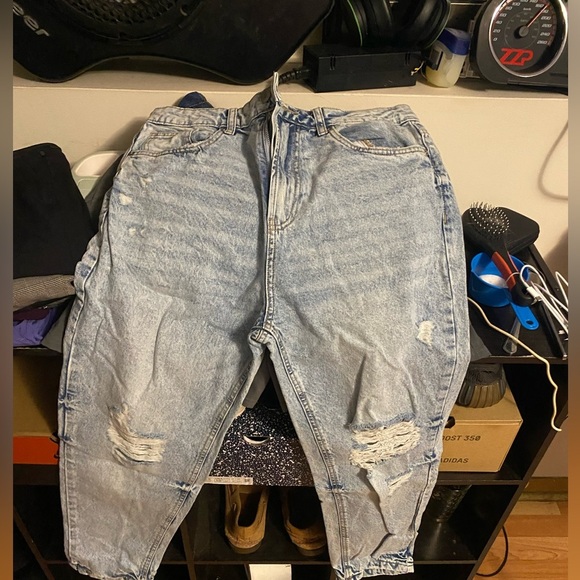 Distressed Light Wash Denim Jeans - Picture 1 of 3